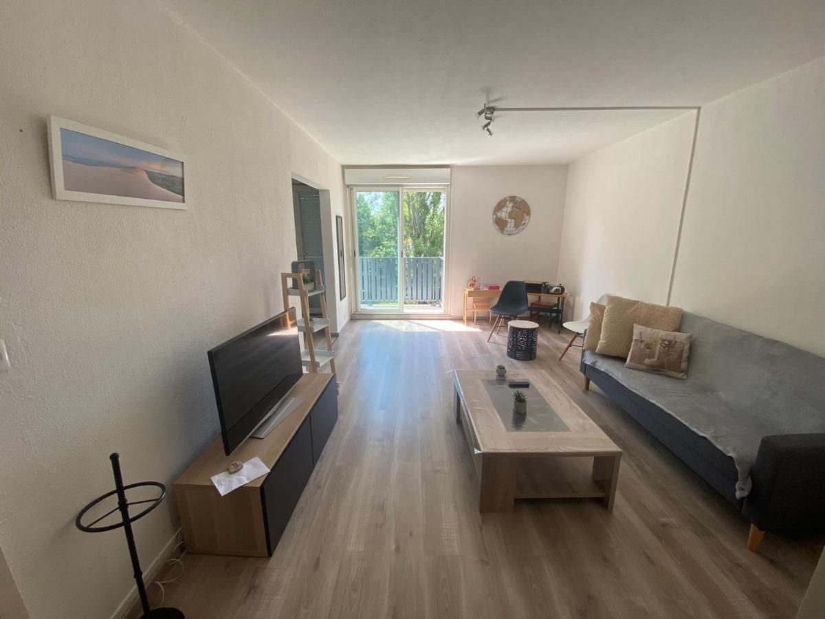 Appartement 3P, 72M2, Centre Ville, Parking Prive Tout Confort Biscarrosse Eksteriør billede